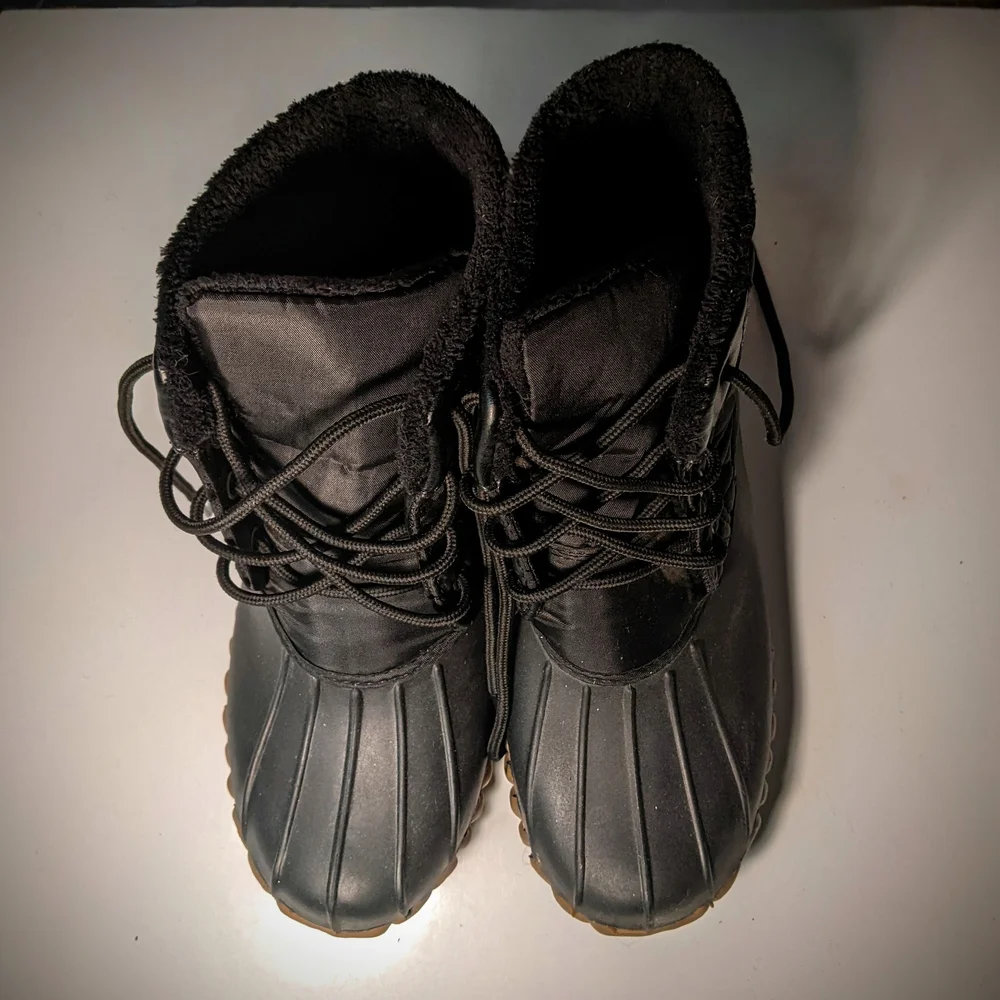 Henry Ferrera Women's Quilted Black Winter Duck Boots Size 9 - Picture 6 of 9